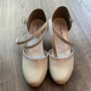 Little girl formal shoes size 3 new